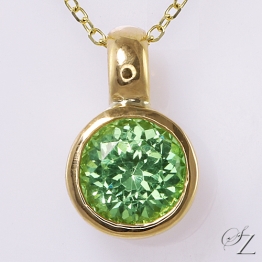 grossular-garnet-pendant-lstp116