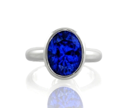 bezel-set-oval-tanzanite-ring-lstr063