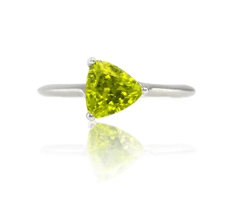 trillion-peridot-solitaire-ring-lstr250