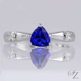 trillion-tanzanite-and-diamond-ring-lstr317