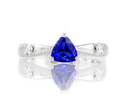 trillion-tanzanite-and-diamond-ring-lstr317