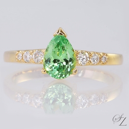 grossular-garnet-and-diamond-ring-lstr354