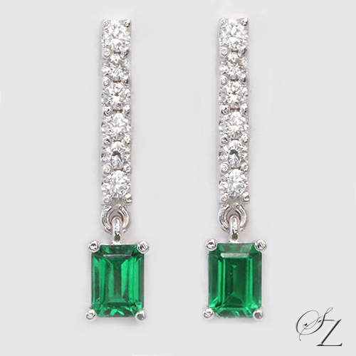 tsavorite-and-diamond-hanging-stud-earrings-lste101