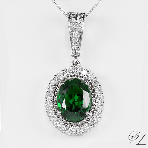 5-carat-tsavorite-and-diamond-pendant-lstp117