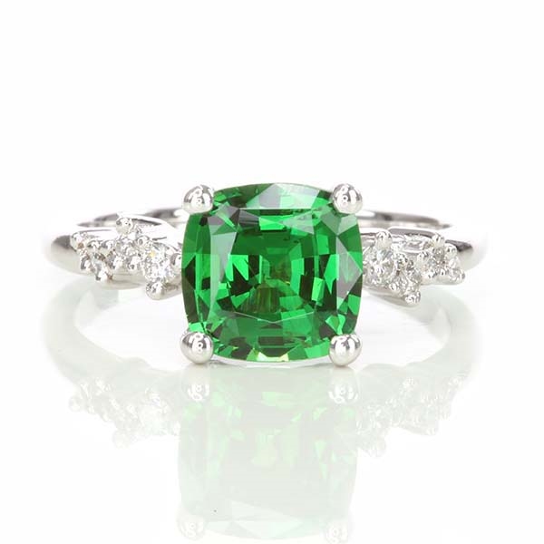 tsavorite-and-diamond-ring-lstr627