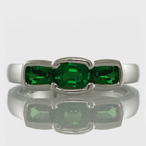 contemporary-tsavorite-trilogy-ring-lstr116
