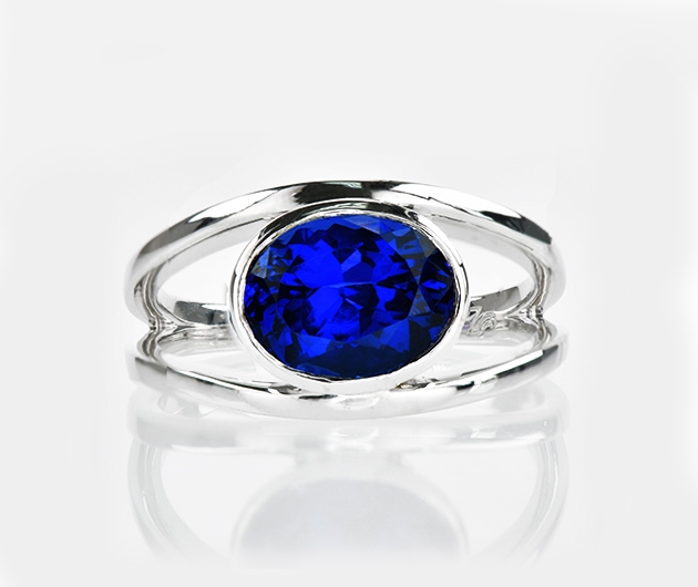 split-shank-oval-tanzanite-ring-lstr254