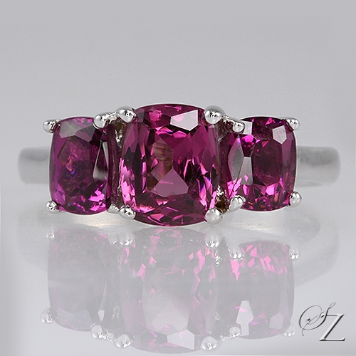 rhodolite-garnet-trilogy-ring-lstr316