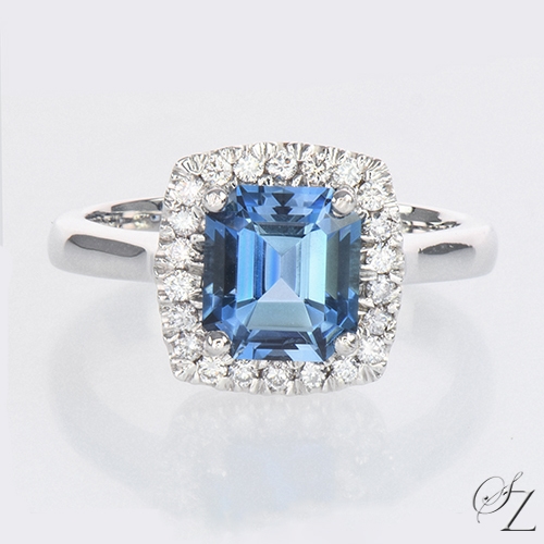aquamarine-and-diamond-halo-ring-lstr385