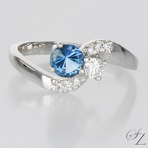 asymmetric-aquamarine-and-diamond-ring-lstr390