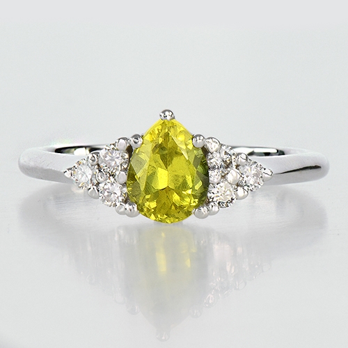yellow-sapphire-and-diamond-cluster-ring-lstr396