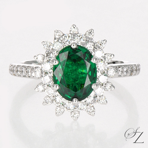 oval-tsavorite-and-diamond-halo-ring-lstr397