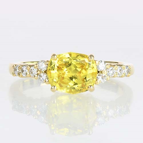 fancy-sapphire-and-diamond-ring-lstr465