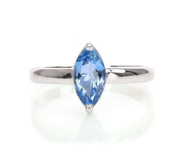 marquise-aquamarine-solitaire-ring-lstr475