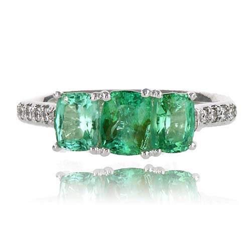 emerald-and-diamond-trilogy-ring-lstr183