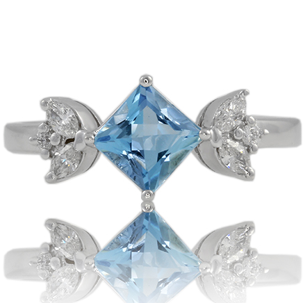 aquamarine-and-diamond-ring-lstr237